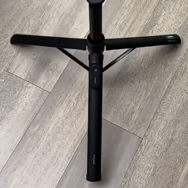Instant Selfie Stick